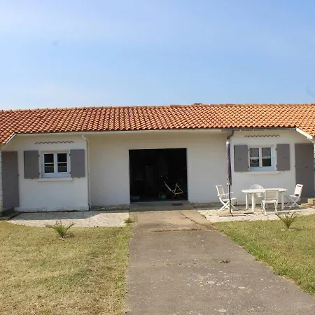 Maison La Brée-les-bains, 3 Pièces, 4 Personnes - Fr-1-246a-93 La Brée-les-Bains